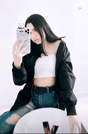 This guide contains info on how to play the game, redeem working codes and other useful info. Pin De Moree Roblox Roblox En Domelipa Imagenes Cool Para Chicas Fotos De Artistas Famosos Fotografia De Chicas