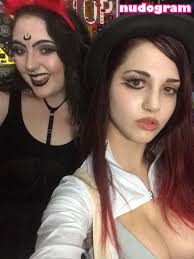 Lilsuccubus.666  lilsuccubus666 Procurene gole OnlyFans fotografije 24 -  Nudogram v2.1