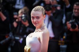 Not only her parents but also her grandmother can't give her a stable home. Ripley Dakota Fanning Join S Showtime Series Based On Tom Ripley Novels Canceled Renewed Tv Shows Tv Series Finale