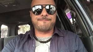 Conoce a Frank Caba...