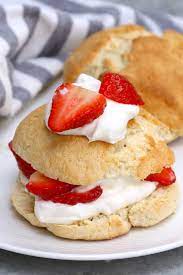 I searched for a nice cream biscuit recipe, and this was the one i used. Original Bisquick Shortcake Recipe For A 13 X 9 Pan Our Sweetest Shortcut To Shortcake Bettycrocker Com
