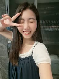 這幾天下來心情起起伏伏晚上聽完一些事心中難以言喻之感油然而生時間滴答滴…… 還是邁開步伐往前進吧！ 無頭緒的事情