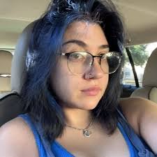 Krysten (Krys) (@krys.contreras) • Threads, Say more