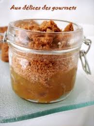 Crumble A La Rhubarbe Aux Fraises Recette Ptitchef Recette Crumble Crumble Rhubarbe Rhubarbe