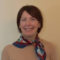 Julie Mayne's Instagram, Twitter & Facebook