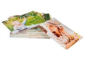 Wenn ein foto sehr hochwertig entwickelt werden soll, dann ist es ratsam dieses foto beim fotokünstler legen sehr viel wert darauf dass ihre fotos hochwertig werden und das kann kein. Fotoabzuge Bestellen In Allen Formaten Rossmann Fotowelt