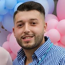 Mike Mangione's Instagram, Twitter & Facebook