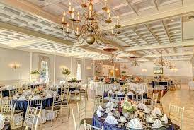 The Club House Farmington Club Farmington Ct Dj Lighting By Mike Connolly Sound Productions Club House Dj Lighting Table Decorations