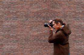Sony Alpha A7 Iii Mirrorless Video Camera With Fe 28 70 Mm F3 5 5 6 Oss Lens Ilce7m3k B Best Buy