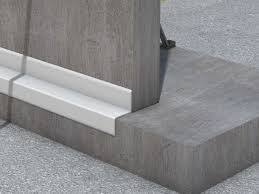 It can be used for curving concrete sidewalk forms as well as temporary landscape applications. Joint Waterproofing