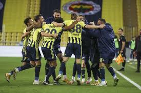 Fenerbahçe'de medipol başakşehir mücadelesi öncesinde tolga ciğerci dışında eksik oyuncu bulunmuyor. Qffuephhdc6zam