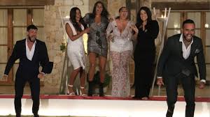 On vous annonçait la grande nouvelle, une candidate enceinte, culte du programme s'est envolée pour l'australie il y a quelques jours ! Objectif Reste Du Monde Fermeture Des Frontieres Tournage Suspendu On En Sait Plus