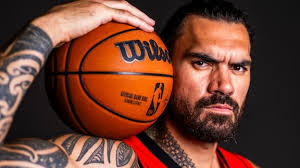 Football: Wellington Phoenix claim emotional A-League win over Western  Sydney Wanderers