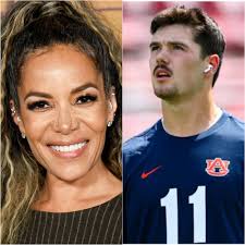 Ten minutes. That's all it took for DJ Durkin to flip the college football  world