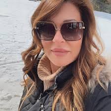 Dame el tuyo.para hablar contigo