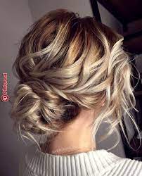 Pin By New Session On Hair And Beauty Messy Wedding Hair Medium Hair Styles Wedding Hairstyles Updo