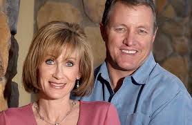 Kim Carpenter's Instagram, Twitter & Facebook