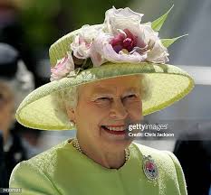 Queen Elizabeth II visits the National WWII Memorial with Mary Bomar,...  News Photo