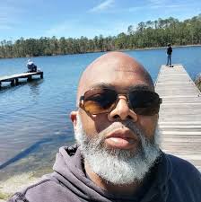 Let's start a fire 🔥 🧑🏾‍🍳 in the 🌧️ ☔️ I could do this every day. But  remember, NEVER use lighter fluid or treated wood. Even the charcoal lumps  have poison in