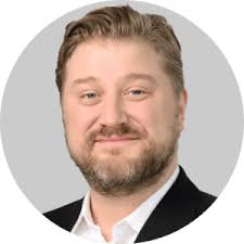 Leveraging AI for Executive Search Success