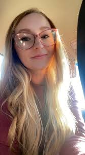 Sharing photos of significant others in a Facebook group