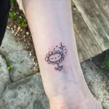 These tattoos are less debilitating, in comparison to other people which are drawn round the body. Top 79 Best Small Wrist Tattoo Ideas 2021 Inspiration Guide