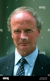 SIR ROBIN RENWICK KCMG BRITISH AMBASSADOR TO THE USA 17 June 1992 Stock  Photo