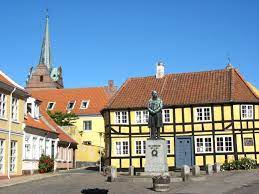162 likes · 1 talking about this. Langeland Wikipedia
