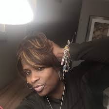 Monica Beard's Instagram, Twitter & Facebook