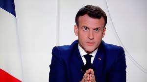Ce truc à été écrit juste un peu avant, et juste après l'allocution de #macron20h. Ecoles Confinement Vaccination Ce Qu Il Faut Retenir Des Annonces D Emmanuel Macron