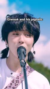 فيديوهات أنشأها grace (@kibumble) باستخدام One Last Time but make it SAD