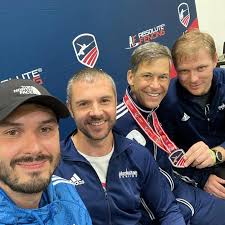 Congratulations to Michael Bacon with his 🔝8 finish in vet 50 event!  💪👏🎉🎊 #workinprogress #gomfc