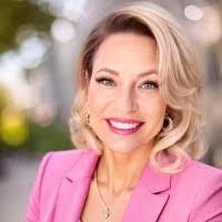 Jennifer Redden's Instagram, Twitter & Facebook