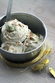 Irresistible Glace Vegan Crue Au Chanvre Et A La Banane Pigut Recettes Crues Vegan Cru Glaces Vegan