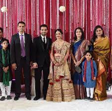 He is the director of cricket operations at national cricket academy, bengaluru. Rahul Dravid On Twitter Dravid Family At Rahane S Wedding Http T Co Xrqs9ja0xj