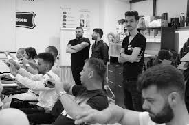 Hairstyle hair color hair care formal celebrity beauty. Curs De Frizerie In Iasi Curs Frizer Cursuri De Frizerie In Bucuresti Barbering