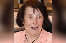 Sandra Southwick's Instagram, Twitter & Facebook