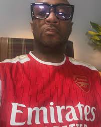 Ready to see Arsenal win the soccer game with a couple of friends