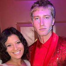 Sam Jarrett and Tamara Modglin's Wedding Website