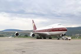 Sam samaddar, airport director, said this is the biggest project starting in 2016. Video Largest Passenger Plane To Ever Fly Into Kelowna Touches Down At Ylw