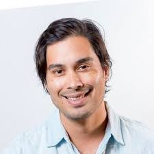 Wendy Mcbeth's Instagram, Twitter & Facebook