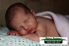 Everybody meet little Emily :) such a beautiful baby girl and a pleasure to  work with :) A big thanks to mum Nicole and dad Paul for giving me the  pleasure of