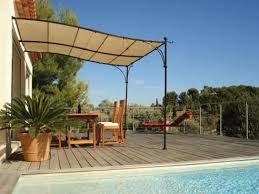Tonnelle De Terrasse Modele Luberon Http Www Lapeyre Fr Menuiseries Amenagements Exterieurs Tonnelles Et Toits D Terrasse Toit Amenagement Exterieur Lapeyre