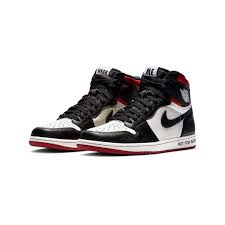 Hypebeastさんはinstagramを利用しています Hypebeastkicks The Air Jordan 1 Not For Resale Has Arrived In A Sail Black Varsity Air Jordans Jordan 1 Jordan 1 Retro High