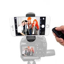 Your bluetooth security cameras and your bluetooth devices (like your iphone) typically share data at a range between 10 and 100 meters (33ft and 328ft). Camera Video Shutter Release Multi Media Bluetooth 3 0 Wireless Remote Control For Iphone Ipad Ipod Mac Book Or Android Devices Deluxe Edition Ishot Mounts