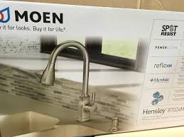 Most moen faucets have a cartridge inside that controls the flow of water as it turns. Moen Hensley Single Handle Pull Down Sprayer Kitchen Faucet Avidusitacademy Com