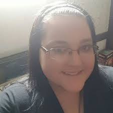 Heather Bayliss's Instagram, Twitter & Facebook