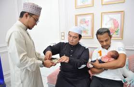 She is the second child of hakim mazhar mohd johar and fauziah abdullah mansoor. Cantiknya Bilik Nurseri Areesya Malaykha Cahaya Mata Terbaru Azrinaz Mazhar Hakim Nona