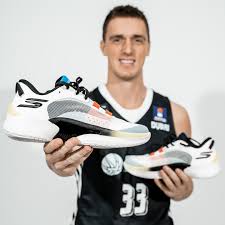 images?q=tbn:ANd9GcTWSn6MYkvn49CRDTIafIy