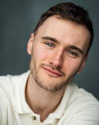 Joe Kennett's Instagram, Twitter & Facebook